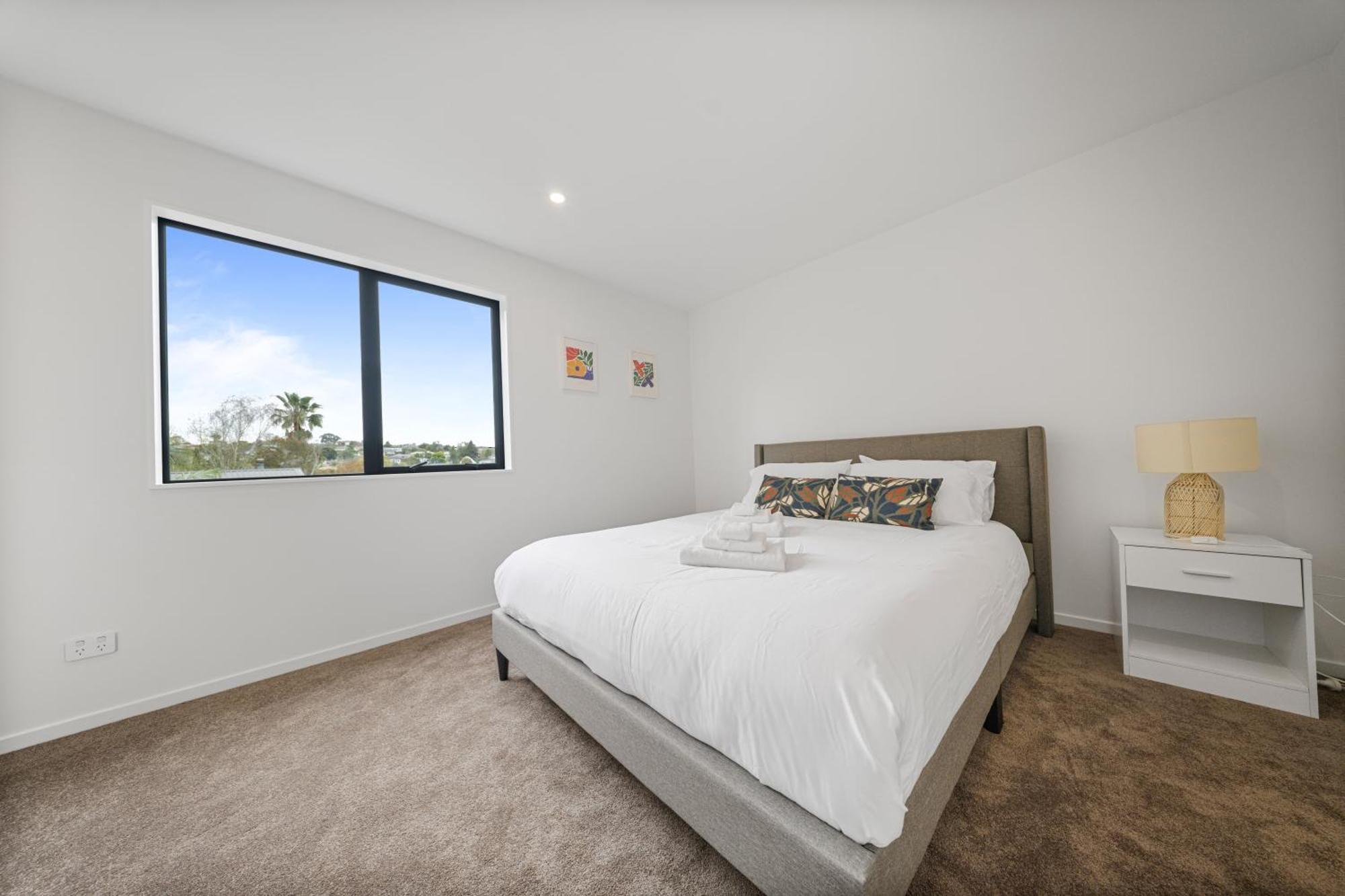 West Harbour Modern 4-Bedroom Retreat โอ๊คแลนด์ ภายนอก รูปภาพ